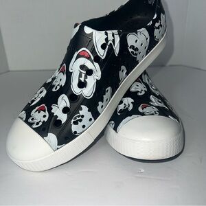 Native Unisex Disney Collab‎ Mickey Mouse Slip On Shoe Mens 4/ Womens 6 Black